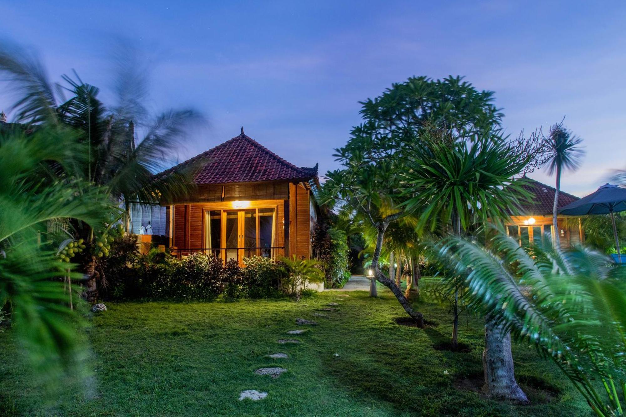 D'Muncuk Huts Lembongan Hotel Kültér fotó