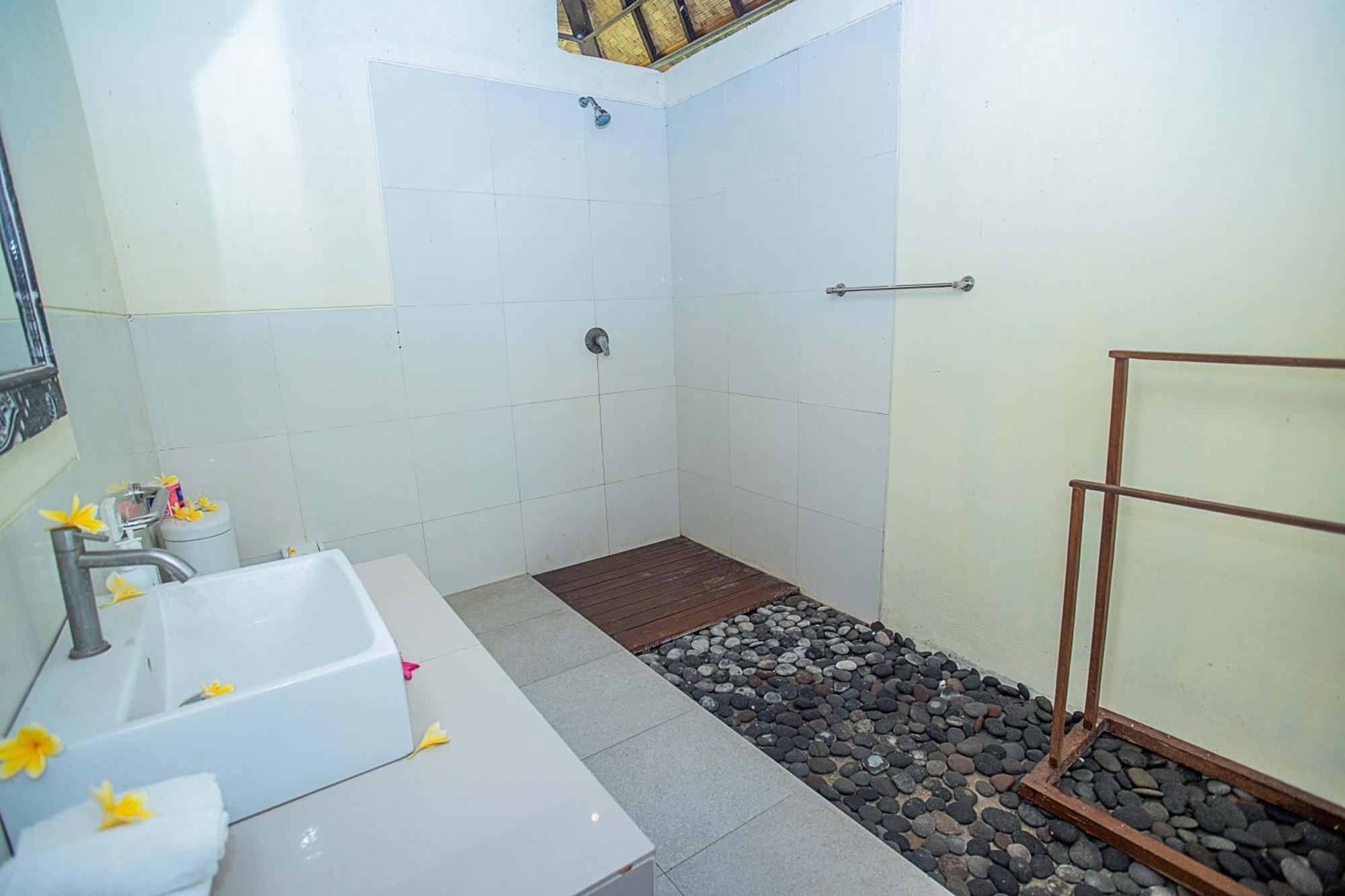 D'Muncuk Huts Lembongan Hotel Kültér fotó